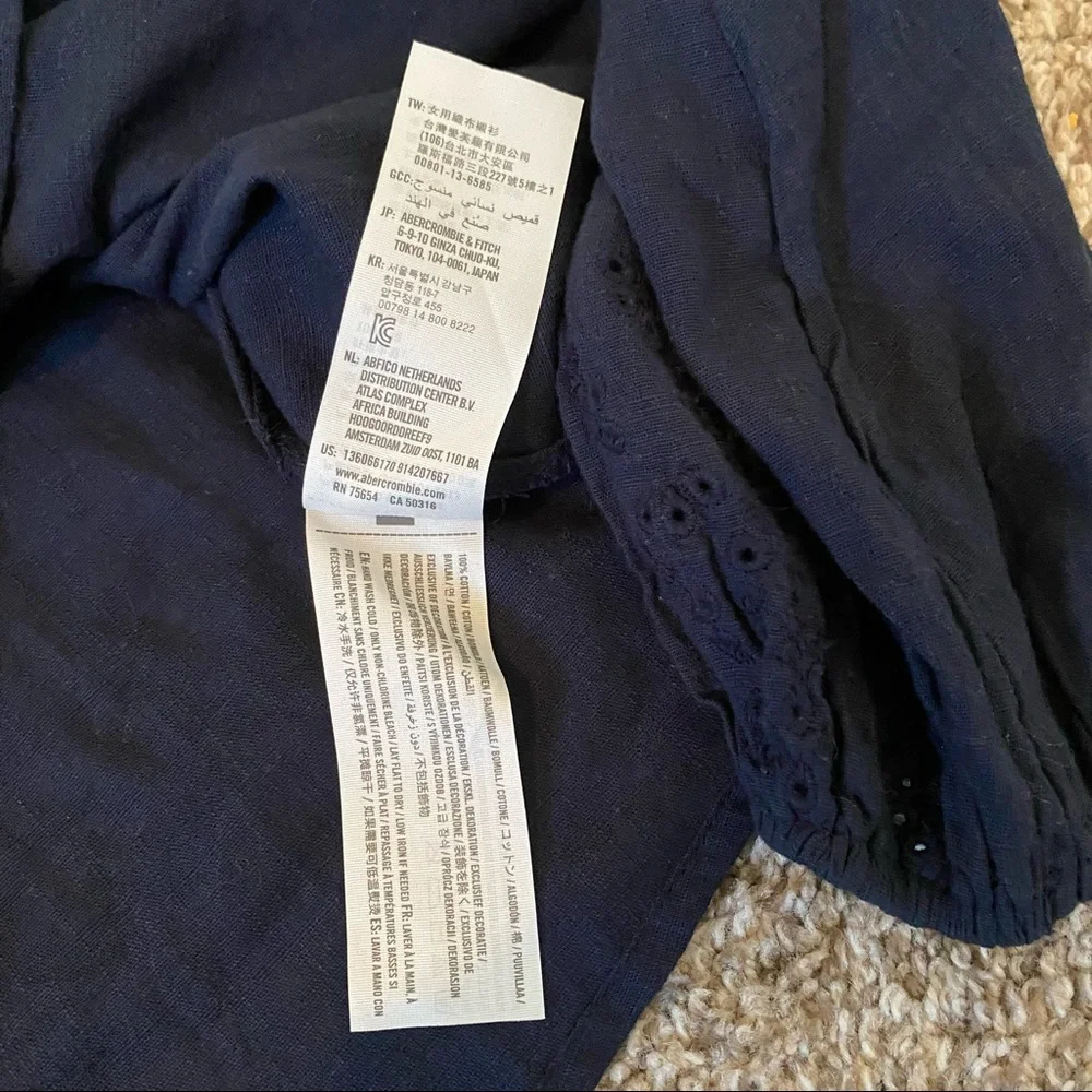 Abercrombie& Fitch Women Cutwork Peasant Top - Picture 6 of 8